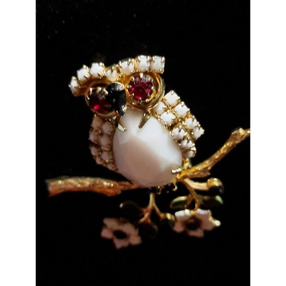 Alice Caviness 1960 Gold Tone Red Glass Eyes, Black Beak, White Glass Body Wings - Picture 2 of 7